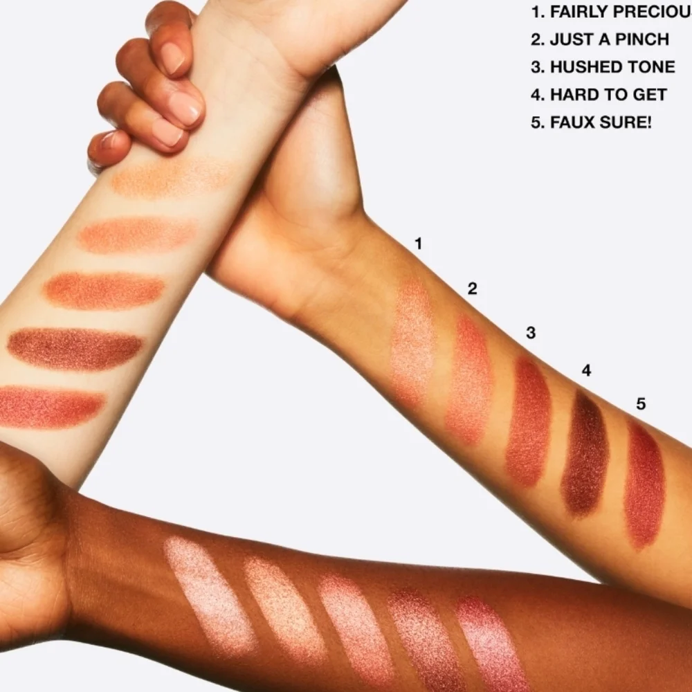 MAC Hard To Get Extra Dimension Blush - Picture 5 of 9